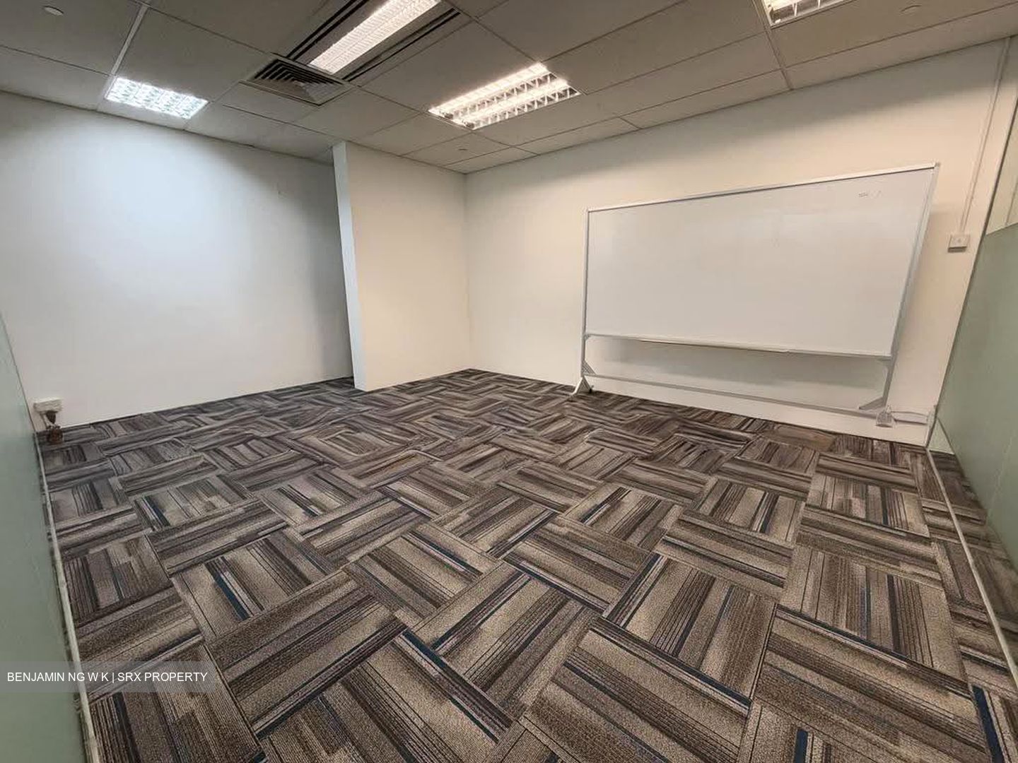 MYP Plaza (D1), Office #631918701